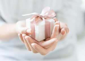 Interior design gift voucher and housewarming gifts Kingston